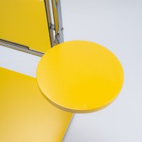 Funkcionalismus Toaleta s otočnou policí , funkcionalismus